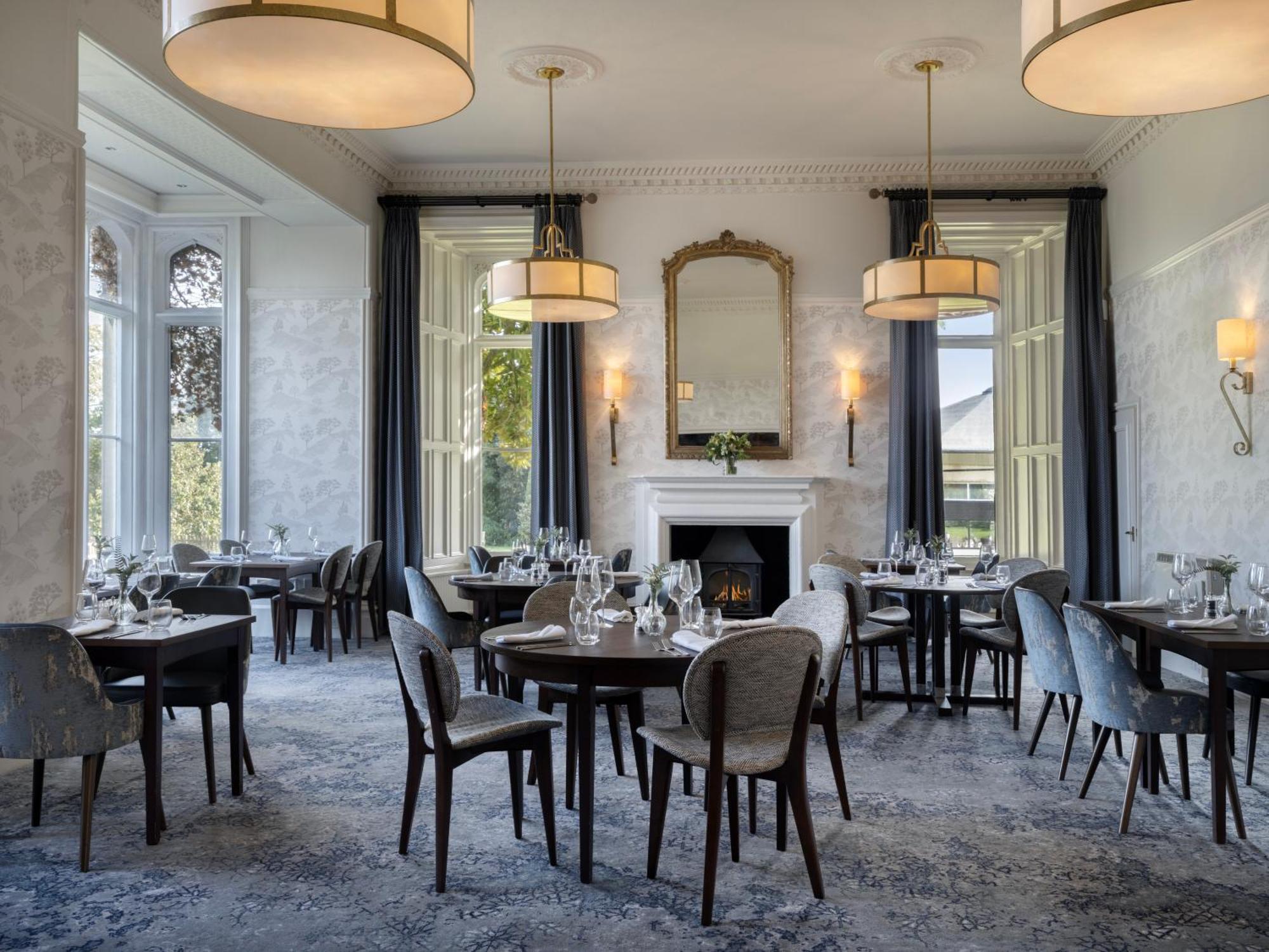 Delta Hotels By Marriott St Pierre Country Club Chepstow Bagian luar foto