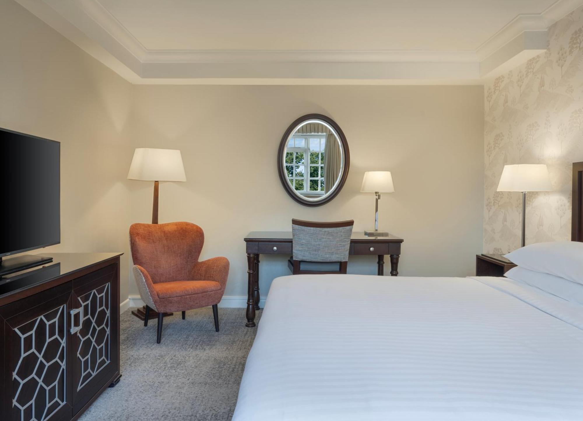 Delta Hotels By Marriott St Pierre Country Club Chepstow Bagian luar foto